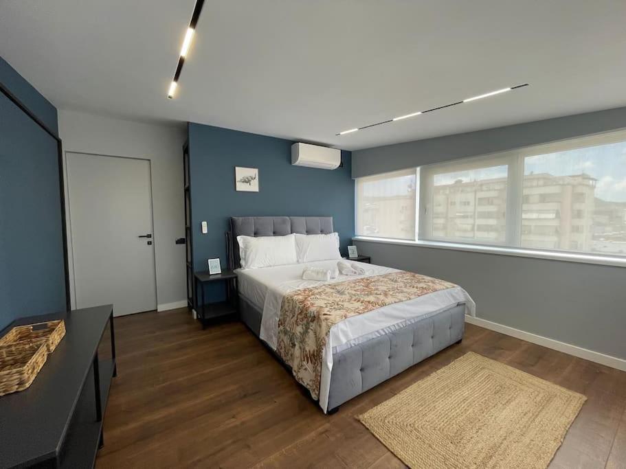 Апартаменти Voyage Penthouse Тирана Екстер'єр фото